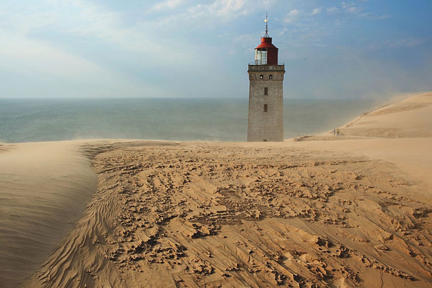 Leuchturm im Sandsturm, Dänemark
