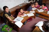 Fotostrecke: Unicef Nepal: Parmila darf lernen - Bild 9