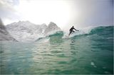 Fotogalerie: Surfen unter Polarlichtern - Bild 2