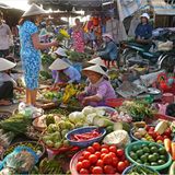 Gemüsemarkt in Hoi An, Vietnam