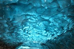 Eintritt ins Zauberreich (Svínafellsjökull, Island)