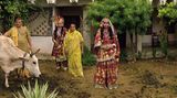 Vrindavan: Jungen als Radha und Krishna verkleidet