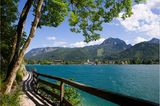 Kristallklar: der Wolfgangsee in Österreich