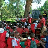 Hoffnung für Waisenkinder in Uganda - Bild 3