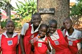 Hoffnung für Waisenkinder in Uganda - Bild 4
