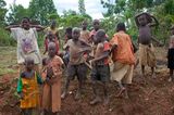 Hoffnung für Waisenkinder in Uganda - Bild 16