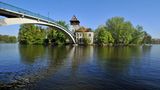 Idylle in der Hauptstadt: der Treptower Park mit der Insel der Jugend