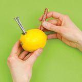 Kinder-Experiment: Strom erzeugen