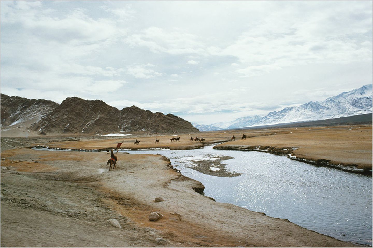 Choglamsar (1976)