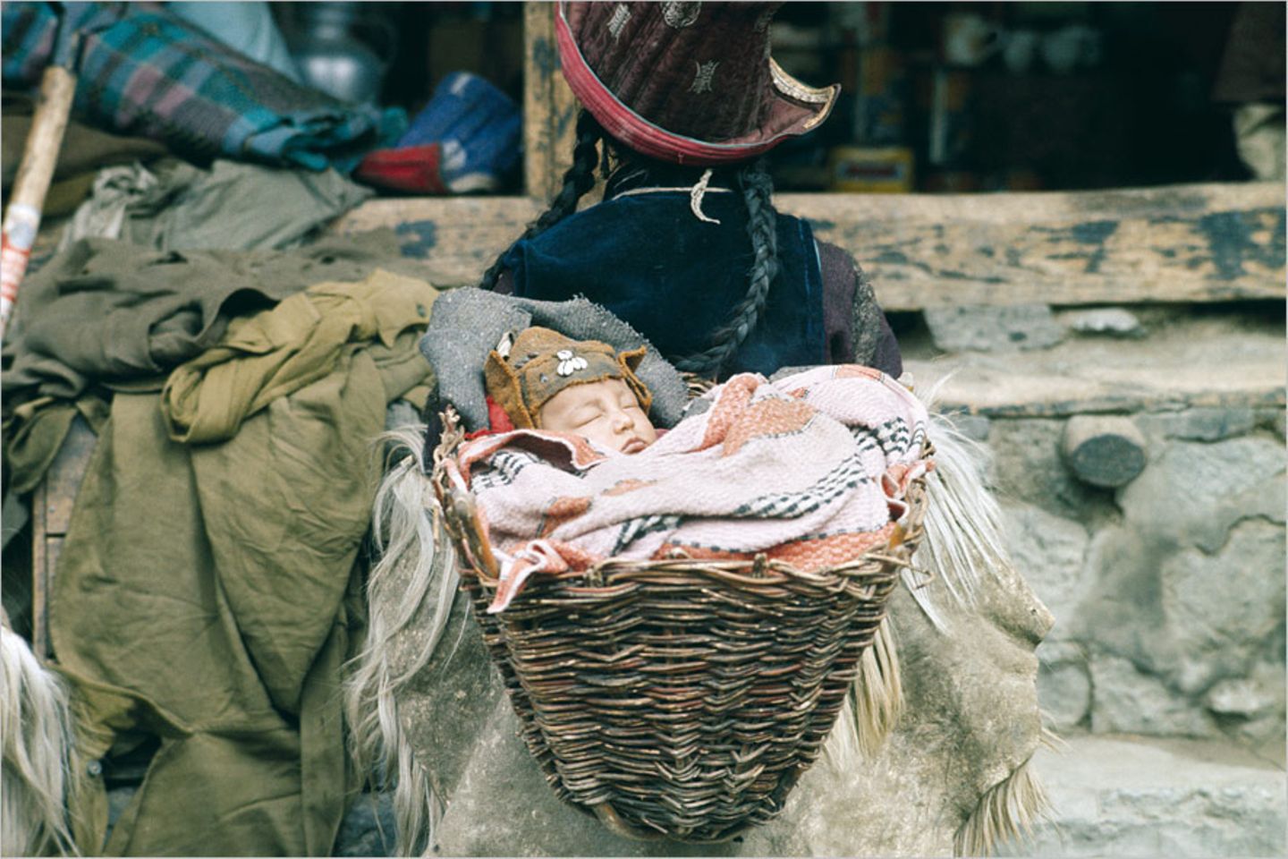 Basar von Leh (1976)