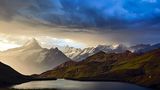 Sonnenaufgang nach dem Sturm