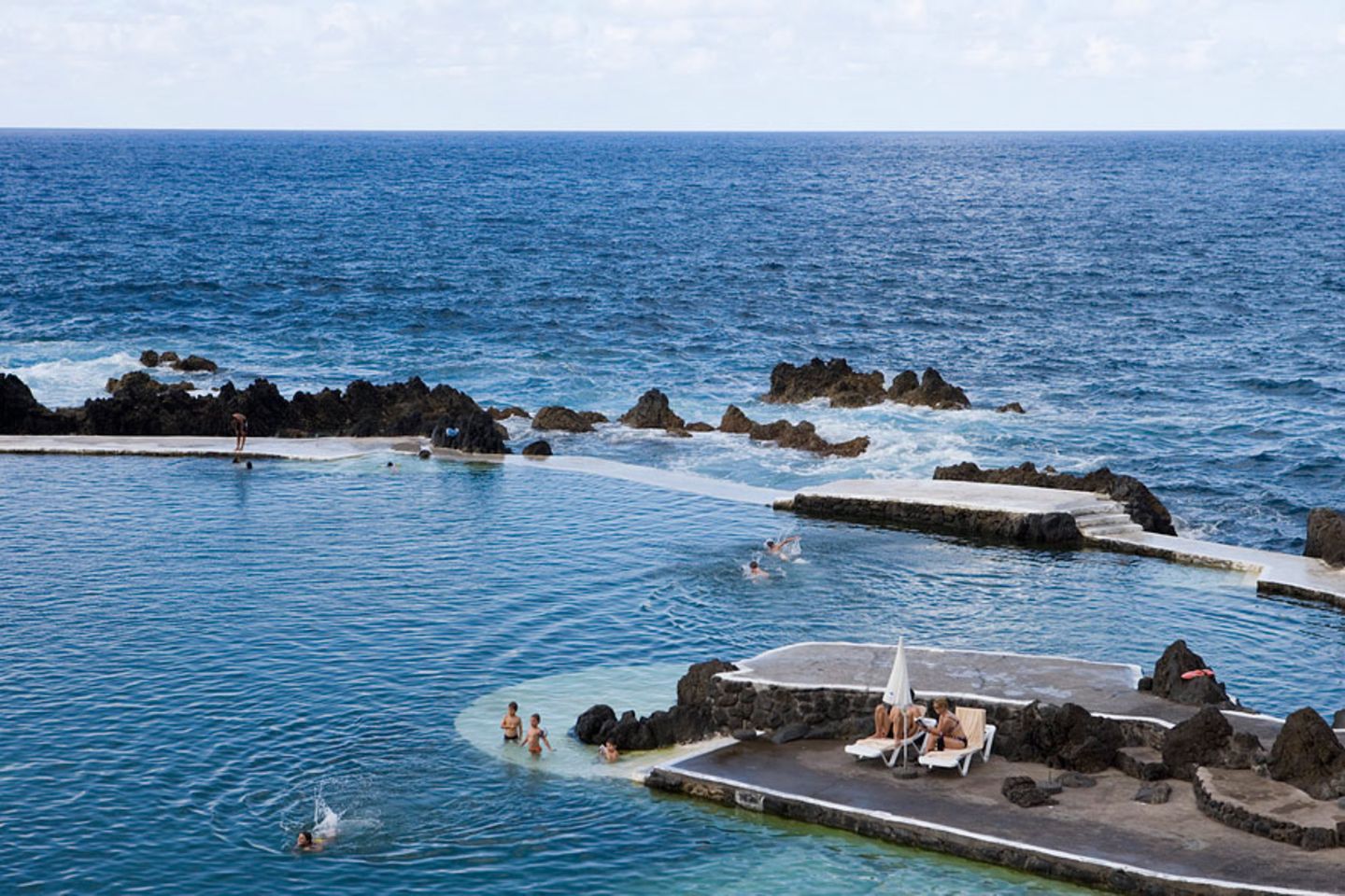 Rock-Pool am Porto Moniz, Madeira, Portugal