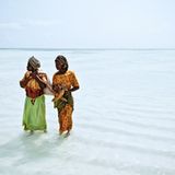 Strandspaziergang auf Sansibar