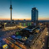 Berlin aus halber Höhe