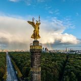 Berlin aus halber Höhe