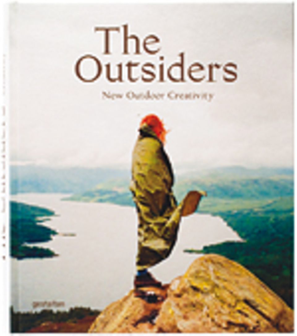Fotogalerie: The Outsiders, Jeffrey Bowman, Sven Ehmann, Robert Klanten, 272 Seiten, Texte auf Englisch, 39,90 Euro, erschienen bei gestalten, 2014 Fotogalerie: The Outsiders, Jeffrey Bowman, Sven Ehmann, Robert Klanten, 272 Seiten, Texte auf Englisch, 39,90 Euro, erschienen bei gestalten, 2014