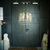 Requisiten: Fotostrecke: Das Requisitenlager "Axis Mundi" - Bild 10