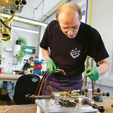 Musikinstrumente: Musik: Wie Hörner gebaut werden - Bild 4