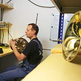 Musikinstrumente: Musik: Wie Hörner gebaut werden - Bild 6