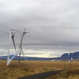 Strommasten als Kunst