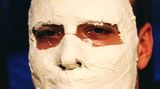 Fasching: Basteltipp: Venezianische Gipsmaske - Bild 5