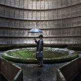 Der stillgelegte Kühlturm von Charleroi, Belgien