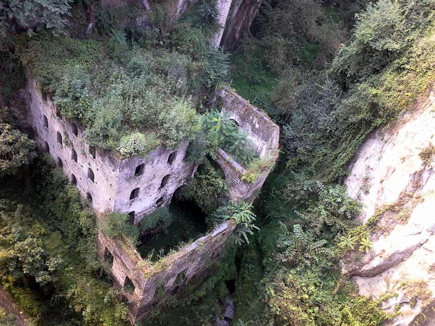 Das Tal der Mühlen, Sorrent Das Tal der Mühlen, Sorrent