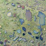 Schillernde Farbseen