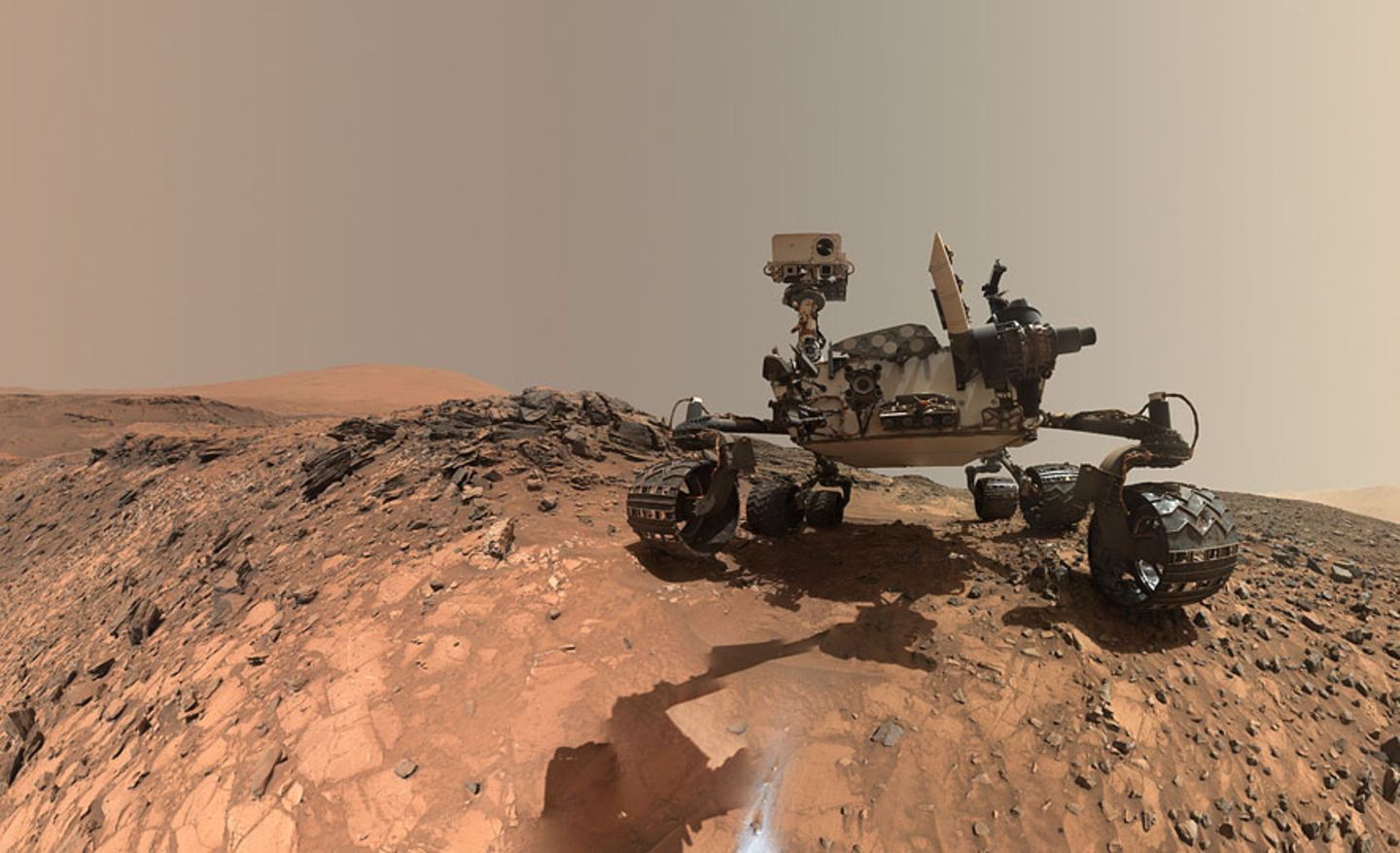 Mars-Rover Curiosity unterwegs zu neuen Zielen (29.10.2015)