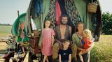 The Delany Family: Peter, Rachel, Hazel, Bryony und Judah, 2001