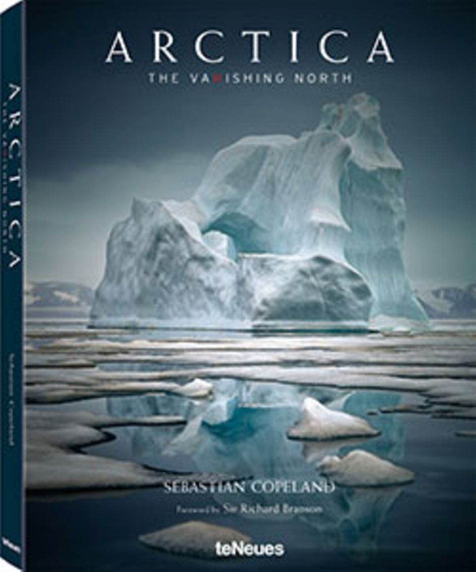 Fotogalerie: Sebastian Copeland Arctica: The Vanishing North 304 Seiten, Hardcover, ca. 200 Farbfotos teNeues, 2015, 98 Euro