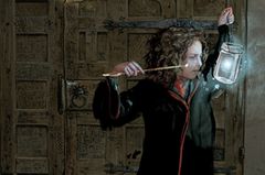 Schmuckfassung: Buchtipp: Harry Potter und der Stein der Weisen - Bild 2