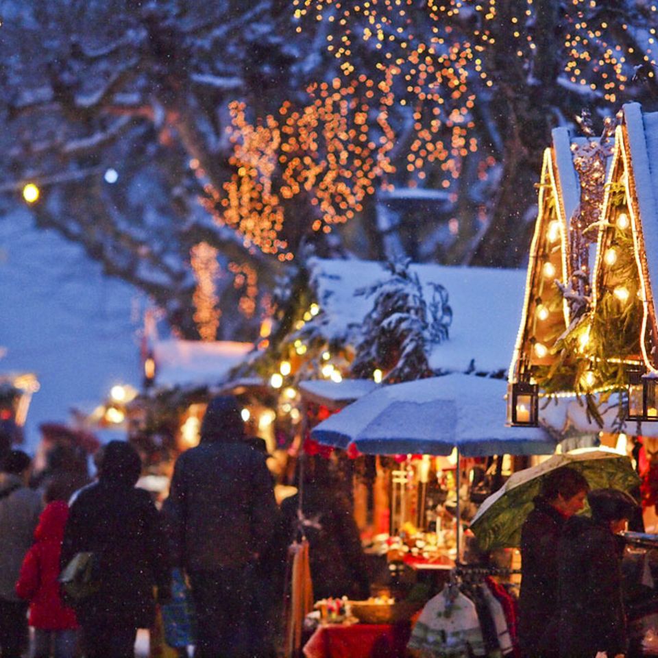 Weihnachtsmarkt am See in Konstanz