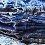 Ein Teil für die nächste Party leihen – bei der besten Freundin!