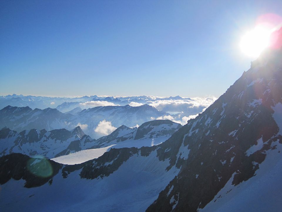 Blick über die Osttiroler Berge von der Adlersruhe (Erzherzog-Johann-Hütte) aus