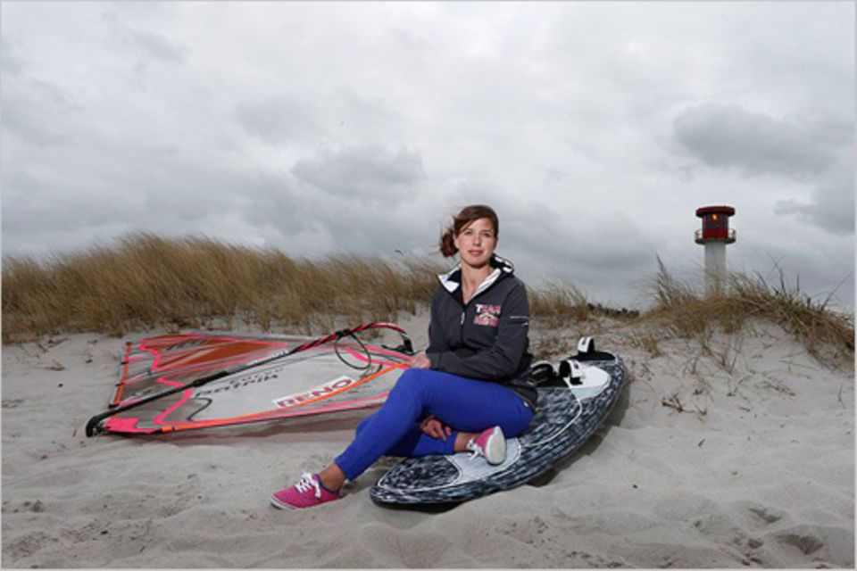 Interview: Steffi Wahl freut sich, wenn der deutsche Sommer nicht so gut ist: Dann herrschen beste Surfbedingungen an der See