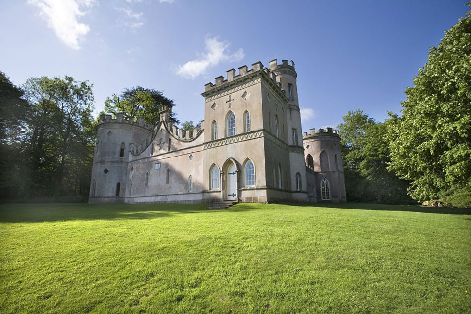 Ferienhäuser: Minischloss für den Märchenurlaub: In das Clytha Castle in Wales kann man sich einmieten Ferienhäuser: Minischloss für den Märchenurlaub: In das Clytha Castle in Wales kann man sich einmieten