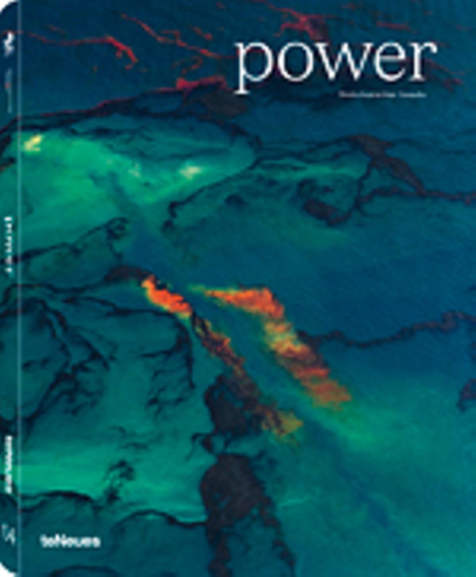 Fotogalerie: Prix Pictet 04: Power Deutsche Ausgabe 136 Seiten, Hardcover 71 Farb- und 12 Schwarz-Weiß-Fotografien teNeues Verlag 2012 49,90 Euro Fotogalerie: Prix Pictet 04: Power Deutsche Ausgabe 136 Seiten, Hardcover 71 Farb- und 12 Schwarz-Weiß-Fotografien teNeues Verlag 2012 49,90 Euro