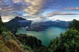 Kratersee des Gunung Rinjani (Lombok, Indonesien)