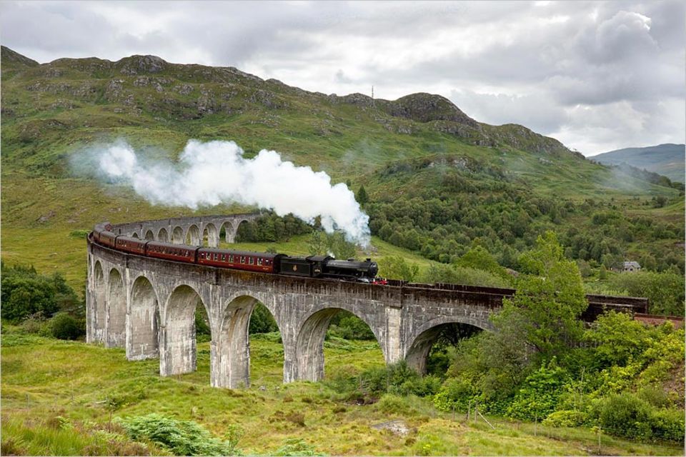 Interrail: Die weltweit schönste Bahnroute ist die pittoreske Strecke, die durch die schottischen Highlands führt