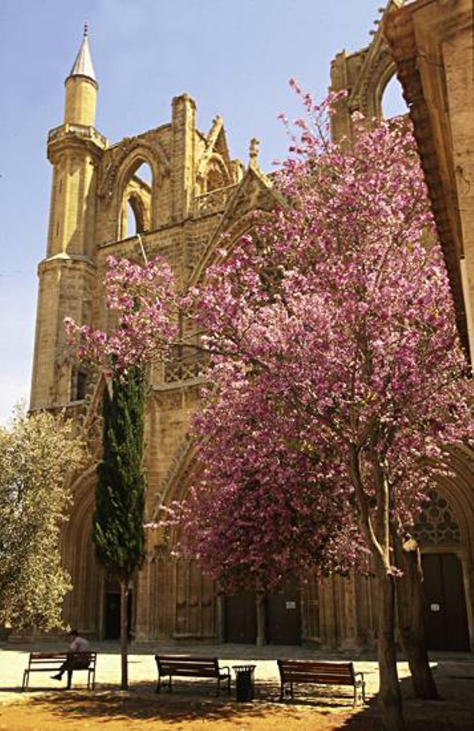 Verwandlung: In Famagusta wurde die St. Nikolauskathedrale zur Moschee - schon vor mehr als 400 Jahren Verwandlung: In Famagusta wurde die St. Nikolauskathedrale zur Moschee - schon vor mehr als 400 Jahren