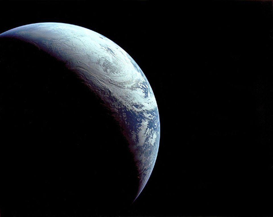 Astronomie: Blick auf die Erde (aufgenommen von der Apollo 4) Astronomie: Blick auf die Erde (aufgenommen von der Apollo 4)