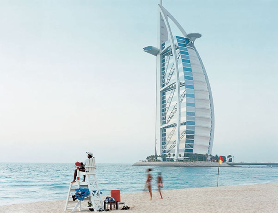 Geniale Werbung: Das geblähte Segel des "Burj Al Arab" machte Dubai weltberühmt Geniale Werbung: Das geblähte Segel des "Burj Al Arab" machte Dubai weltberühmt