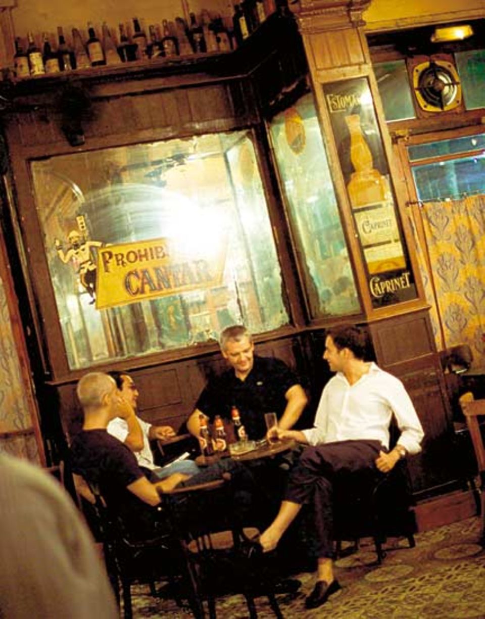 Hier tranken schon Dalí und Picasso - die Bar "Marsella" Hier tranken schon Dalí und Picasso - die Bar "Marsella"