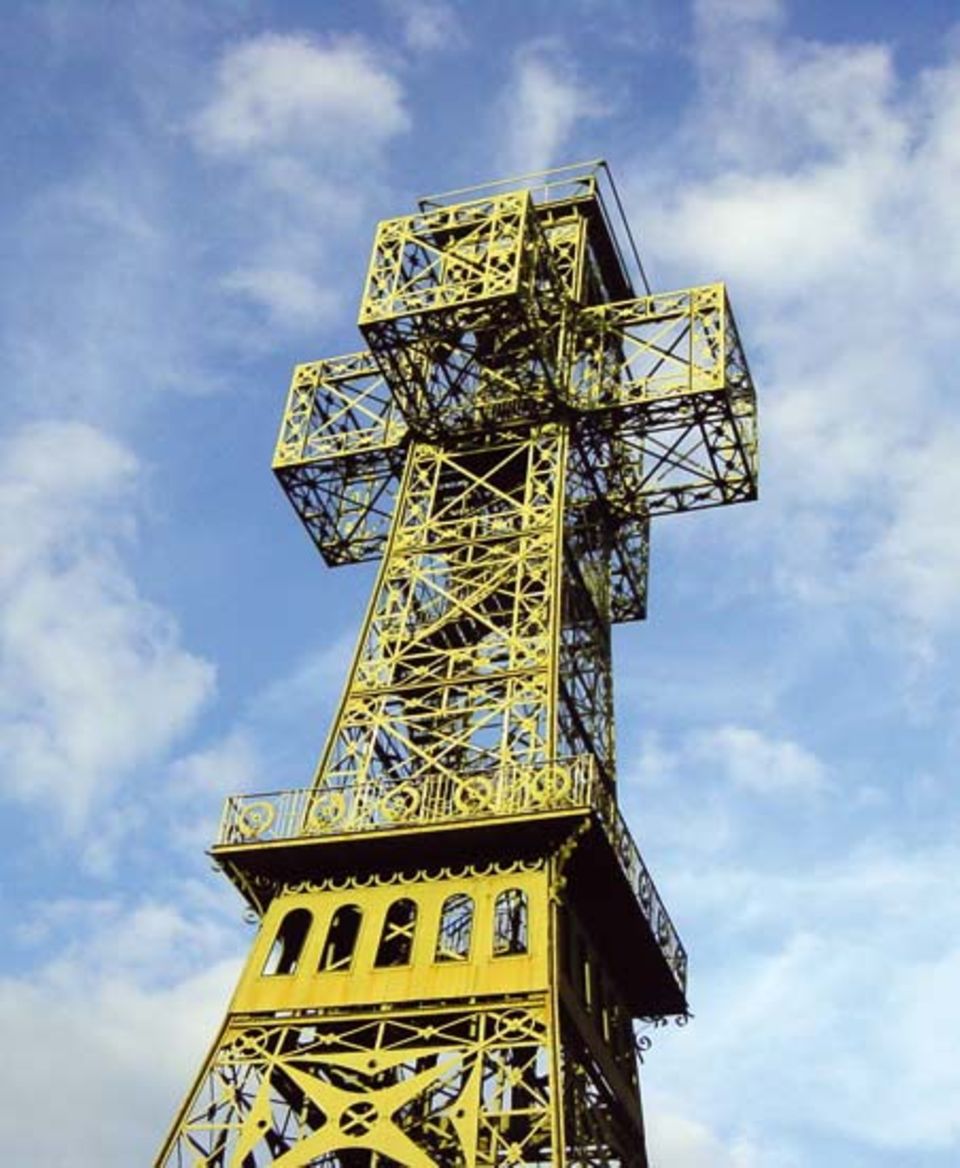 Das weltgrößte eiserne Doppelkreuz in Stolberg