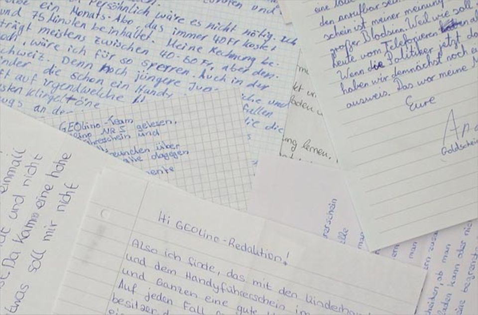 Eure Meinung zählt: Sollen Kinder in der Schule Uniformen tragen? Eure Meinung zählt: Sollen Kinder in der Schule Uniformen tragen?
