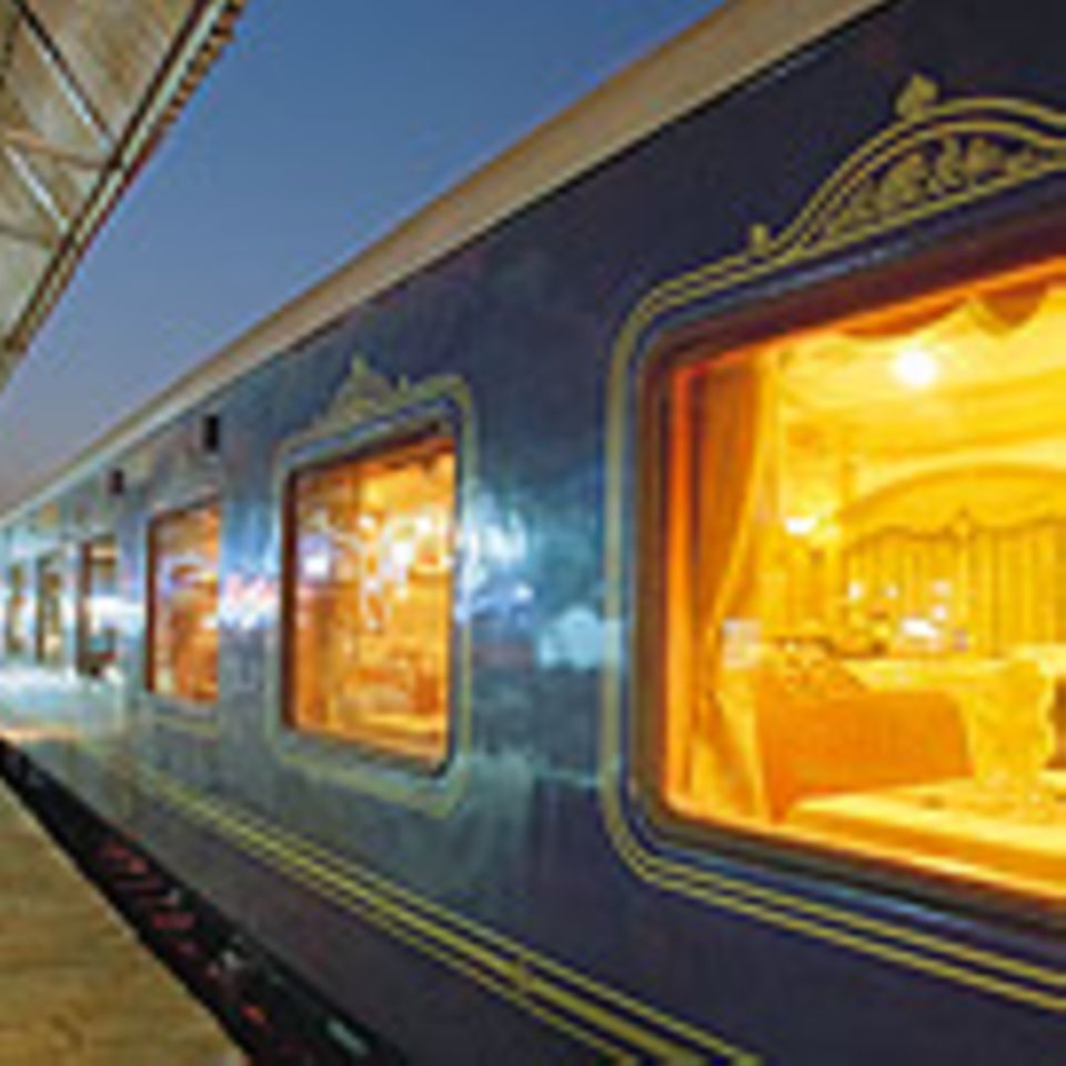 Deccan Odyssey: Indiens blauer Serail