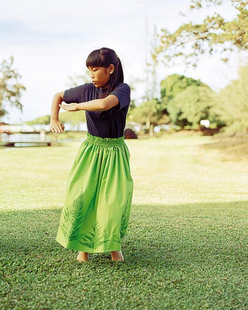 1893 wurde Königin Lili'uokalani vom Thron geputscht, heute tanzen ihr zu Ehren die Mädchen im Park einen traditionellen Hula