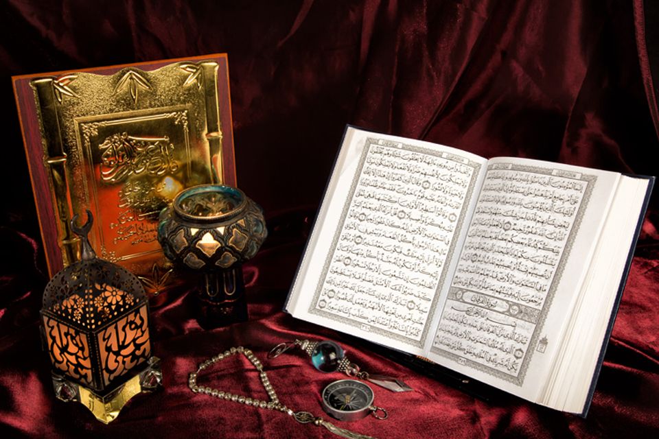 Weltreligionen: Die Lehren des Islam sind im Koran niedergeschrieben Weltreligionen: Die Lehren des Islam sind im Koran niedergeschrieben