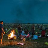 Grillparty auf dem Tempelhofer Feld in Berlin